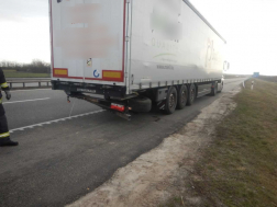 A ceglédi hivatásos tűzoltók végezték a műszaki mentési feladatokat