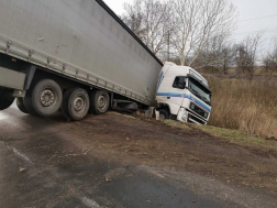 Műszaki mentés a 441-es főúton