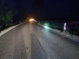 A motoros az árokba csapódott