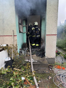 Érdi hivatásos tűzoltók és a FER létesítményi tűzoltók oltották a tűzet