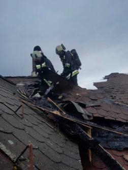 Tűz keletkezett egy családi házban Százhalombattán