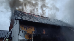 A tűzoltók átszellőztették a lakóházat