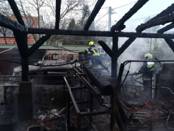 A tüzet a budaörsi, törökbálinti és az érdi tűzoltók oltották el