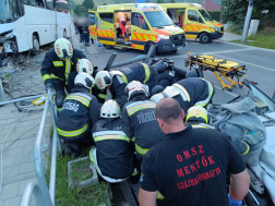 Az érdi hivatásos tűzoltók végezték a műszaki mentési feladatokat