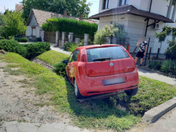 A nagykátai hivatásos tűzoltók végezték a műszaki mentési feladatokat