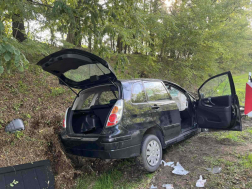 A dabasi hivatásos tűzoltók átvizsgálták a járműveket