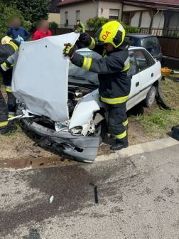 A dabasi tűzoltók végezték a műszaki mentési feladatokat.