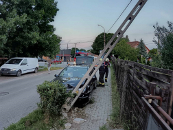 A monori és a gyömrői tűzoltók végezték a műszaki mentési feladatokat