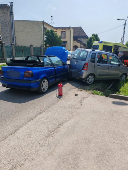 A gödöllői hivatásos tűzoltók áramtalanították a járműveket
