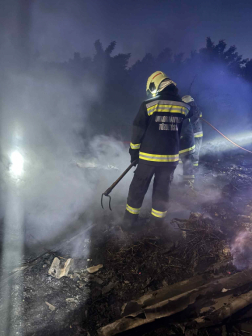 A tüzet a ráckevei és a dömsödi tűzoltók oltották el