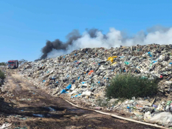 Háromezer négyzetméteren égett a hulladék