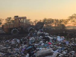 Másnapig tartott az oltás