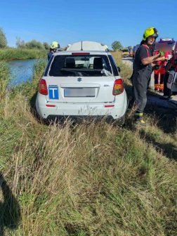 A dabasi tűzoltók végezték a műszaki mentési feladatokat.