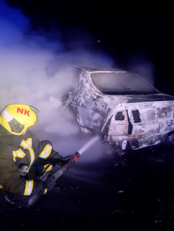 Gépkocsi égett 311-es úton