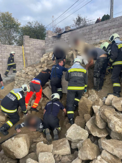 Ledőlt egy támfal Biatorbágyon