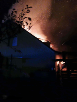 A tüzet szigetszentmiklósi és a délegyházi tűzoltók oltották el