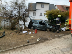 A gödöllői hivatásos tűzoltók végezték a műszaki mentési feladatokat