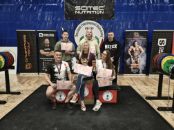 Fekvenyomó-bajnokság