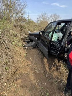 Két személygépkocsi ütközött össze