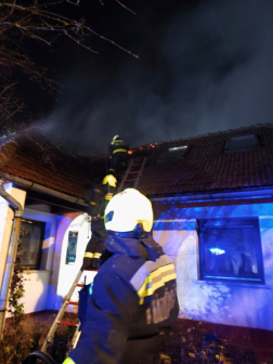 A tűzoltók megakadályozták a lángok továbbterjedését