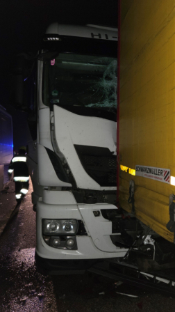 A ceglédi hivatásos tűzoltók végezték a műszaki mentési feladatokat