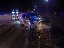 Pótkocsinak ütközött egy személygépkocsi Tápiószentmártonnál