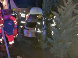 A ceglédi és a dolinavölgyi tűzoltók végezték a műszaki mentési feladatokat