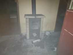  	Nappali égett Gombán