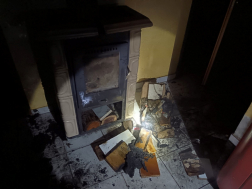 A tüzet a monori tűzoltók oltották el