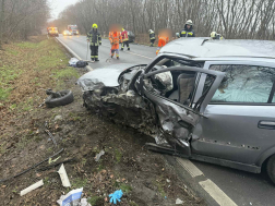 A műszaki mentés ideje alatt az érintett útszakaszt lezárták