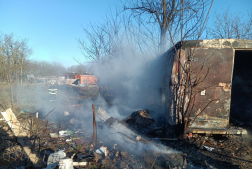 Teljes egészében égett a tároló