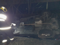 Két személygépkocsi ütközött össze