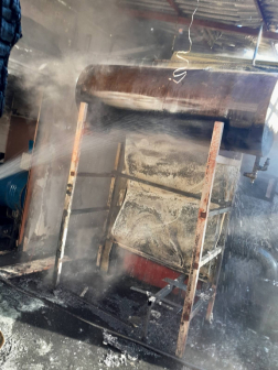 A tűzoltók átvizsgálták az épületet