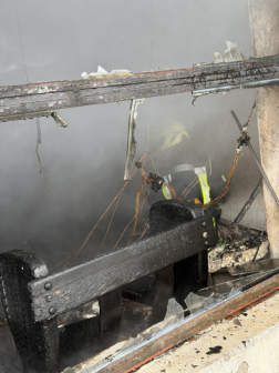 A tűzoltók átvizsgálták az épületet