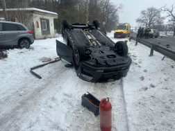 A járművekben összesen nyolc ember utazott