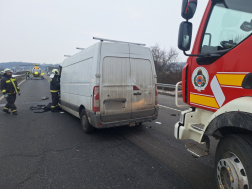 A műszaki mentés ideje alatt az érintett útszakaszt lezárták