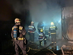 Kigyulladt egy melléképület Galgahévízen