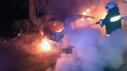 Teljes egészében égett az autó