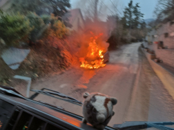 Személyautó égett Tahitótfalun