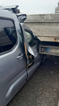 A tűzoltók átvizsgálták a járműveket