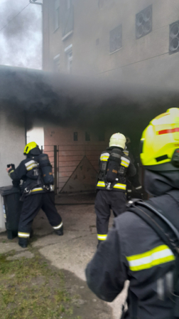  	Villanyóra égett Szigetszentmiklóson