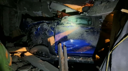 A gépkocsiban egyedül a sofőr utazott