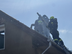 Családi ház égett Ócsán