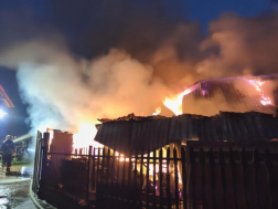 A födém több ponton beszakadt