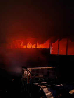 A tűz következtében az épület tetőszerkezete beszakadt