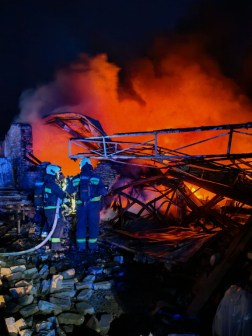 Az oltás közben egy gázpalackot felrobbant