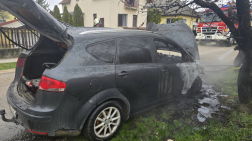 A tűzoltók átvizsgálták a járművet