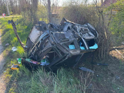 Két személygépkocsi ütközött össze Kóka közelében