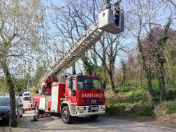 Feltámadt szél adott munkát a tűzoltóknak