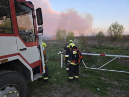 Két hektáron égett a tűz